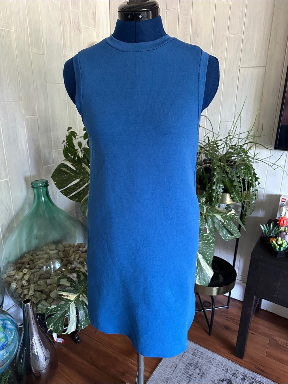 Zara Blue Sleeveless Midi Dress